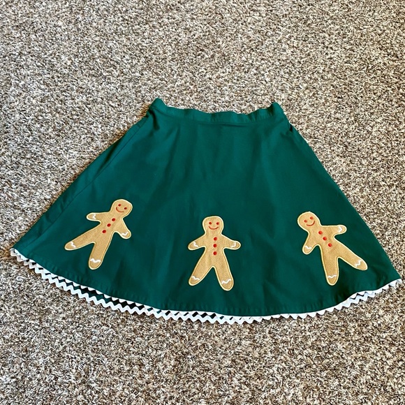 LL Bean Kids Vintage Gingerbread Appliqué Green Skirt Fleece Cardigan Tneck 14 - Picture 2 of 16